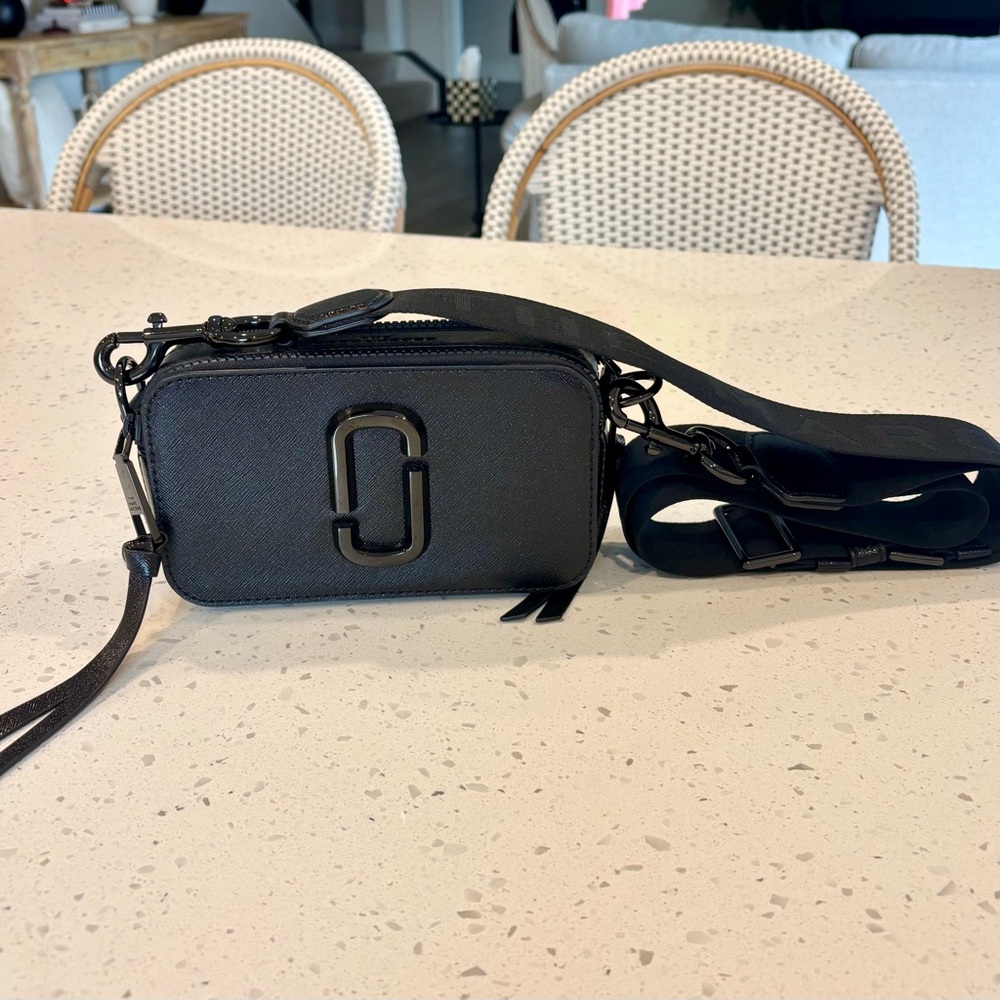 Marc Jacobs Black Snapshot Crossbody